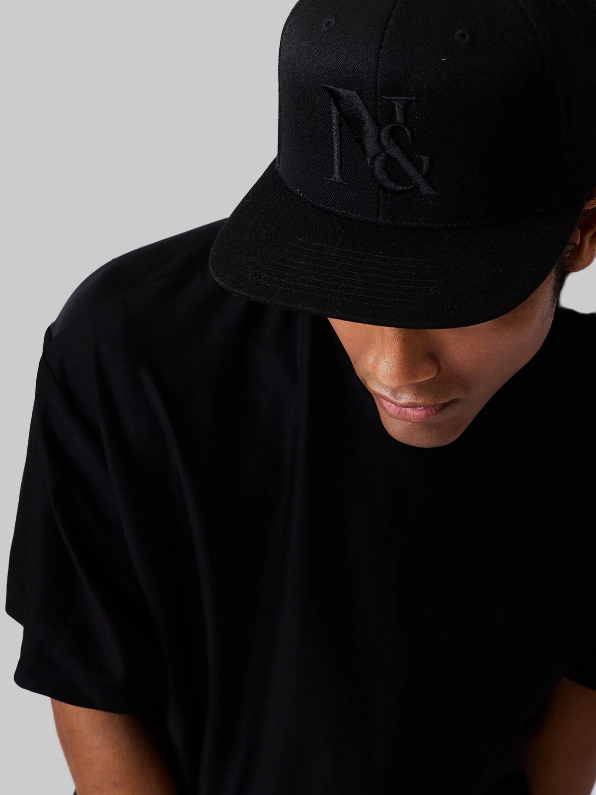 Logo Hat Black/Black SnapBack