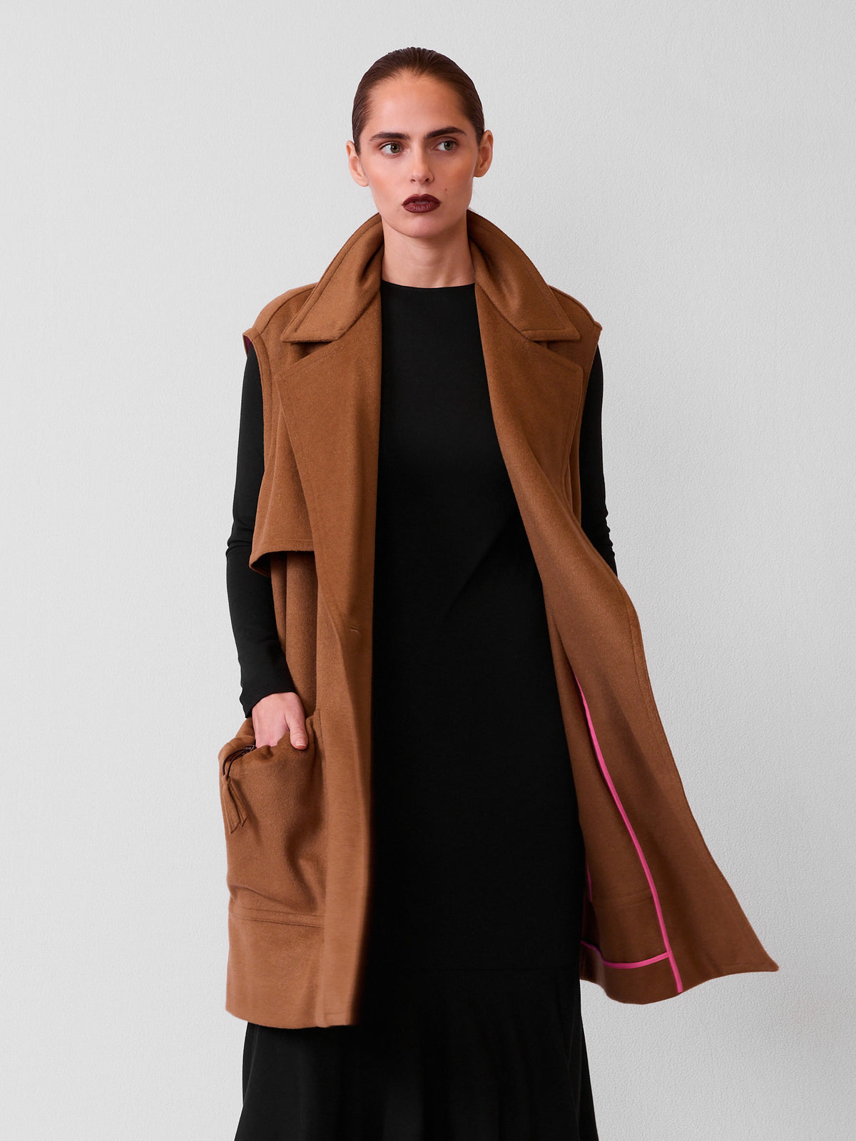 OVERSIZED WOOL VEST